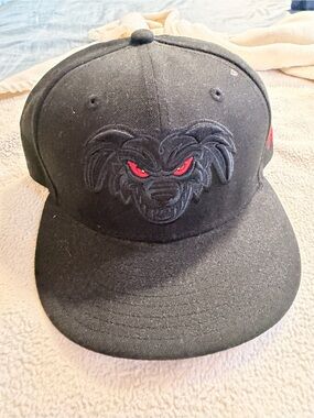 9fifty Black Snapback with Red-Eyed Wolf Patch